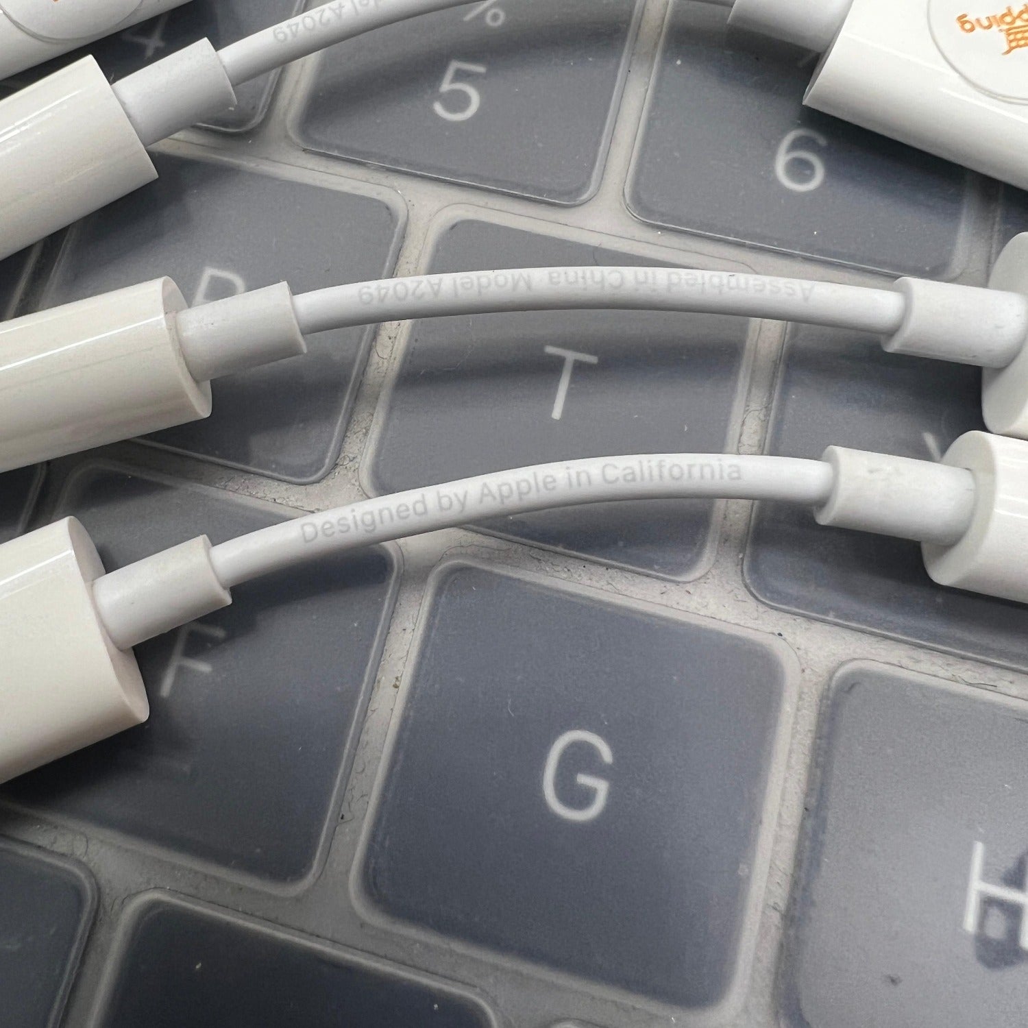 Original Apple USB-C to 3.5mm Headphone Type-C Converter